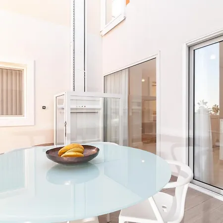 Luxurious In Terrazas Del Duque Apartment *