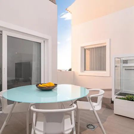 Luxurious In Terrazas Del Duque Apartment Costa Adeje (Tenerife)